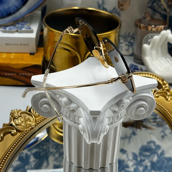 🆕 GUCCI 🧿 NWOT GG1279S 001 Square Frame Sunglasses, Gray Lenses - Picture 10 of 16